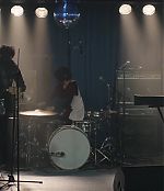 051.jpg